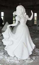 卡通(tōng)泡沫雕塑