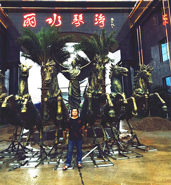 阿波羅戰車(chē)雕塑-麗(lì)水(shuǐ)琴灣