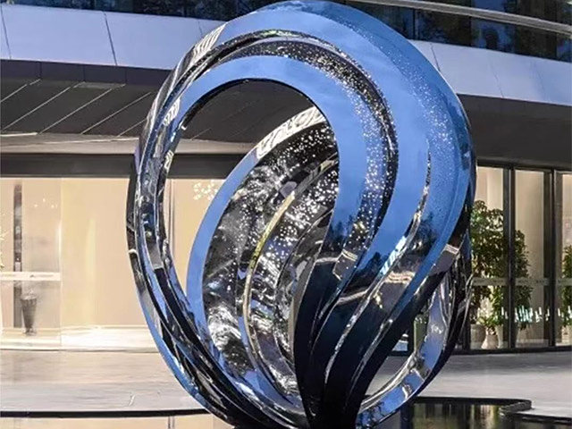 不(bù)鏽鋼雕塑