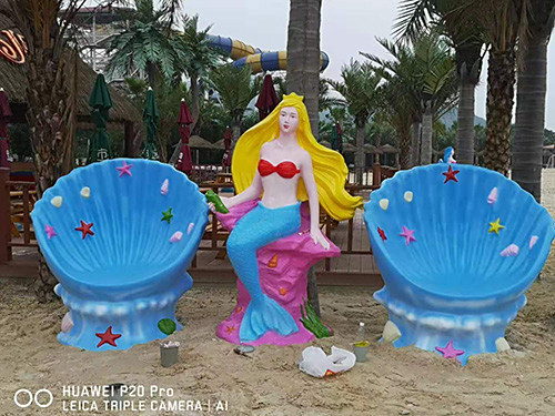 卡通(tōng)雕塑1